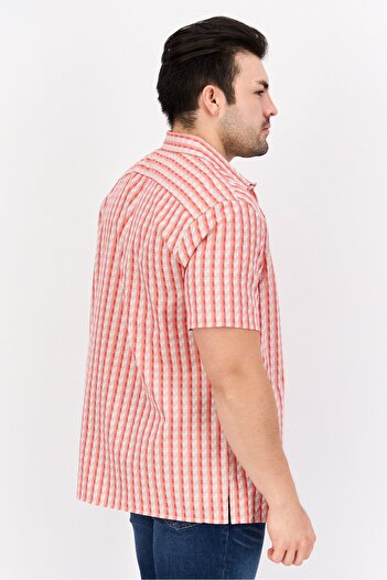 Perry Ellis Men Regular Fit Short Sleeves Gingham Print Casual Shirt, Red Combo