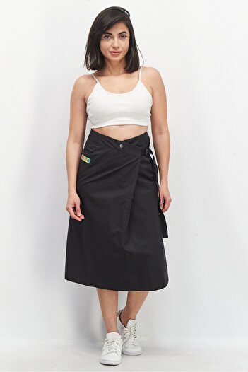 adidas Women Sportswear Fit Prem Outdoor Skirt, Black