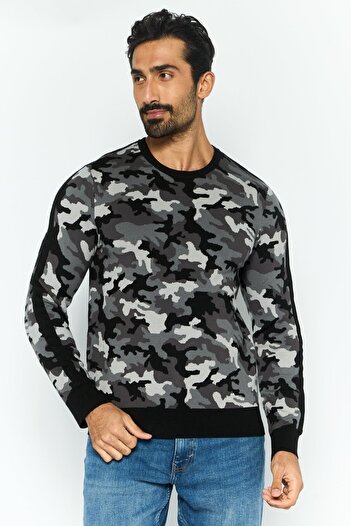 Michael Kors Men Camouflage Logo Long Sleeve Sweatshirt, Multicolor