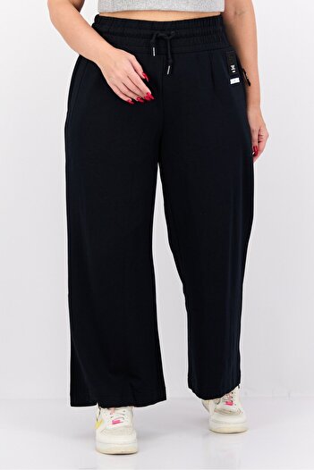 SKECHERS Women Sportswear Fit Outdoor Sweatpants, Black