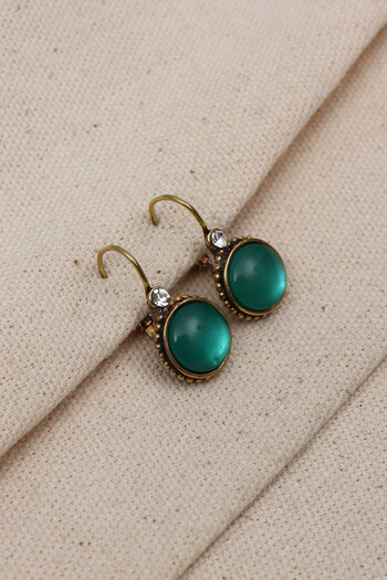 Süspüs Accessories أقراط دائرية أصلية من الحجر الأخضر الشفاف
