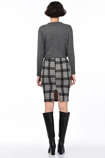 Cotton Mood 8515176 Plaid Patterned Pencil Skirt with Elastic Waist and Slits