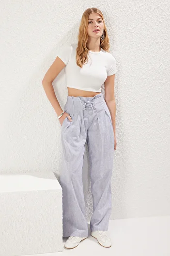 Trendyol Collection Többszínű csíkos lenvászon széles szárú/széles szárú szőtt nadrág TWOSS25PL00032