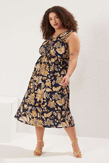 Trendyol Curve Multicolor Summer Floral Sleeveless Midi Woven Plus Size Dress Tbbss25Ah00033