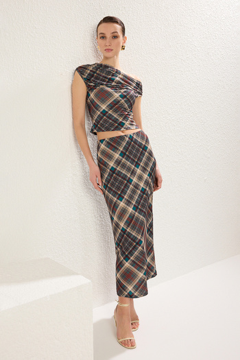 Trendyol Collection Multicolor Plaid Drawstring/Drape Detailed Asymmetrical Body-Fitting Knitted Bottom-Top Suit Twoss25Au00003