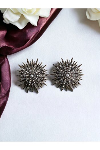 FAYRA ACCESSORIES İnci İşlemeli Deniz Kestanesi Küpe
