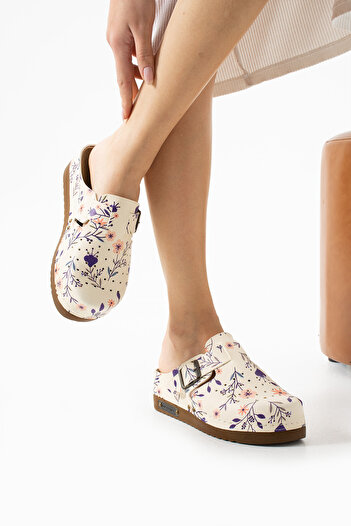 DOGİYE 3083 Blue Flower Pattern Printed Perforated Anatomical Slippers