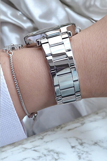 Daniel Klein Cut Glass 33 mm Metallic Stylish Women's Wristwatch with Zircon Stone Bracelet Gift