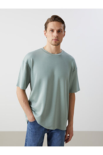 LC Waikiki Ανδρικό μπλουζάκι με κοντό μανίκι LCW Vision Crew Neck (S5)