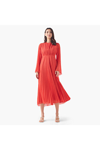 2Xtremz Textured Pleated Dress