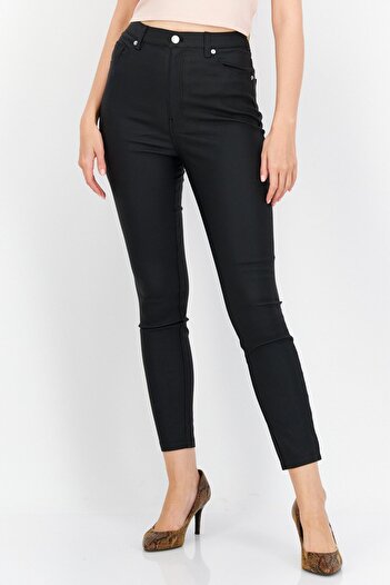 NA-KD Women Fitted Leg Waxed Skinny Pants, Black