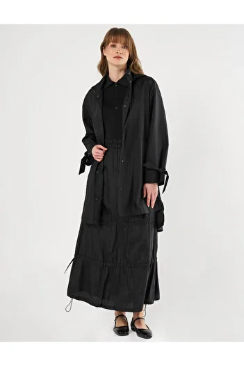 Kayra Hood Detailed Lace up Cap Black