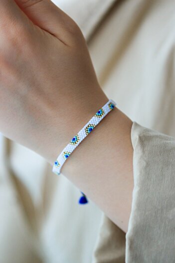 Kübüşün Atölyesi Miyuki Bracelet - Half Evil Eye Series - Full Lap - Chain Closure - White