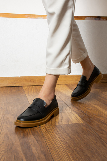 SHOESTEP Жіночі повсякденні мокасини LISA чорні замшеві туфлі