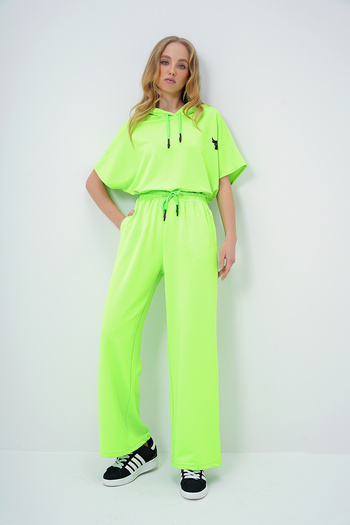Trend Alaçatı Stili Νέον Πράσινο Oversize Crop Top και γυναικείο παντελόνι διπλής τσέπης - ALC-X13633