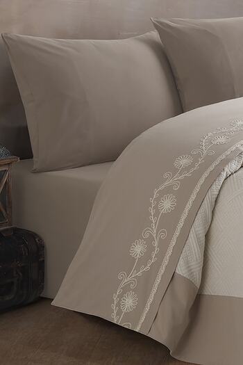 ÖDEL HOME S.Coffee Bordered Thread Embroidered Double Pike