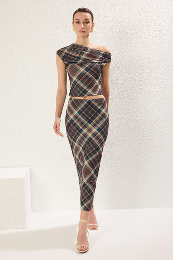 Trendyol Collection Multicolor Plaid Drawstring/Drape Detailed Asymmetrical Body-Fitting Knitted Bottom-Top Suit Twoss25Au00003