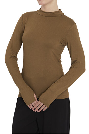 Altobeh Women's Organic Finger Snap Turtleneck Body - Light Chocolate