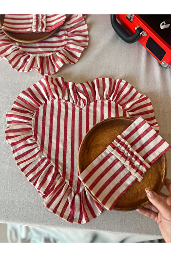 KaiHome Lovely Heart Ruffle Linen Placemat / American Service 4 Pcs