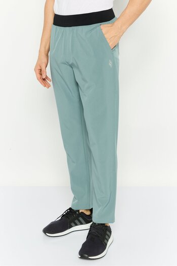 SKECHERS Men Sportswear Fit Brand Logo Outdoor Pants, Slate Grey