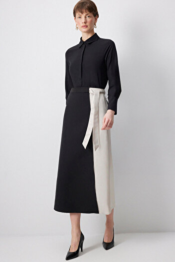 Touché Privé Contrast Color Skirt