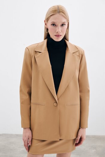 Sateen Бежева шкіряна куртка