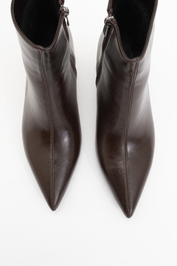 LuviShoes Γυναικείες μπότες με λεπτό τακούνι NOYA καφέ δέρμα