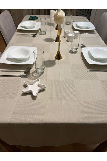 Zeren Home Cappuccino Dartless Tablecloth