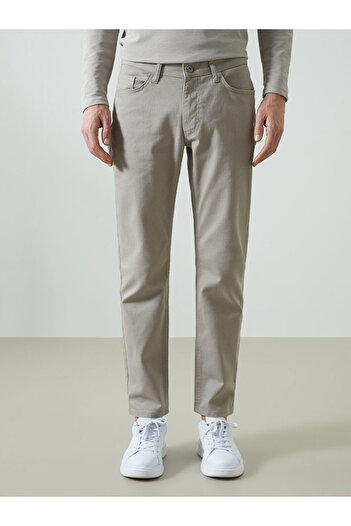 LC Waikiki Ανδρικό παντελόνι Chino LCWAIKIKI Basic Standard Fit Gabardine