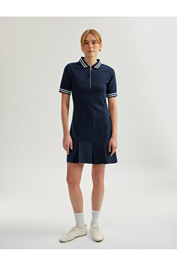 Koton Slim Fit Kısa Kollu Yarım Fermuar Detaylı Mini Polo Yaka Elbise