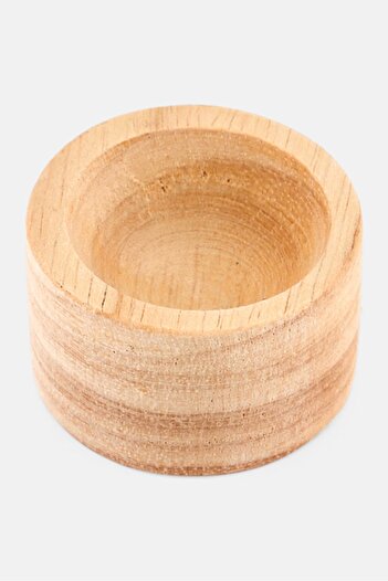 Muy Mucho Wooded Egg Holder, Tan