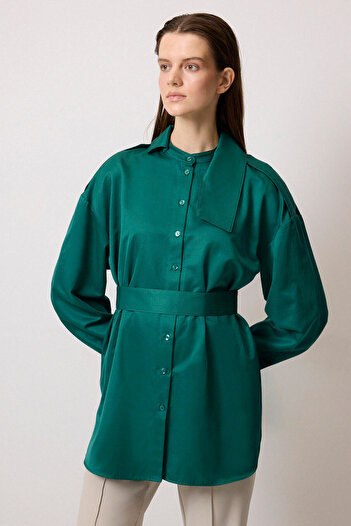 Touché Privé Relax Fit Shirt with Epaulettes