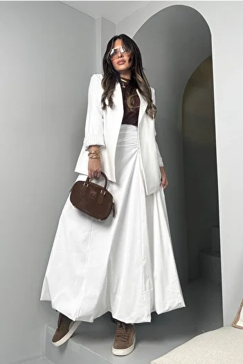 Sohotique By P Belподробно Detailed Бел Drapeli White Balloon Skirt