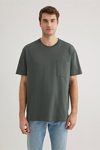 Mavi Green Men's T-Shirt with Pocket Detail M066248-71598