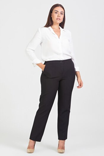 Şans Women's Black Pocketed Classic Trousers 65N12024