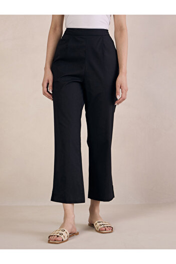Styli Cotton Poplin Crop Length Pants with Side Pocket