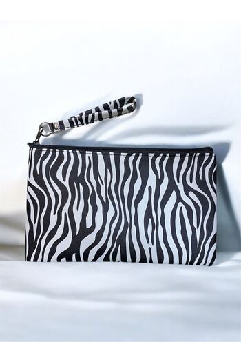 Mia Belt Makeup Portfolio Bag for Hand