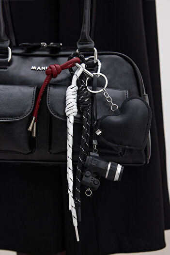 Manuka Black Heart Charmi Standard Bag
