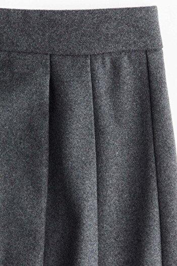 H&M Pleated midi skirt