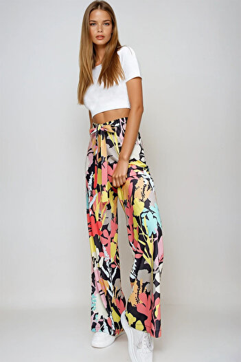 VAGGON Women's Multi Patterned Relaxed Fit Trousers