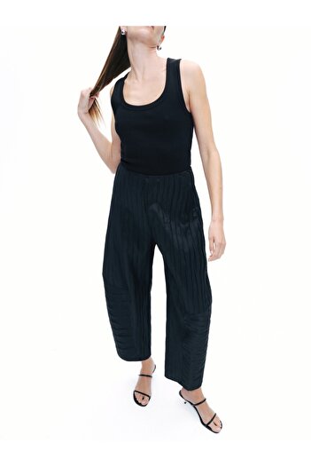 Nocturne Wrinkled Look Pants