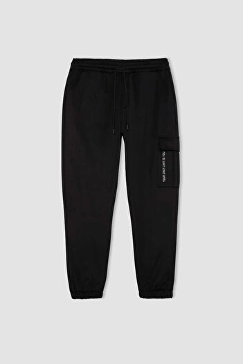 DeFacto D3741 Defactofit Sportsman Jogger Standard Fit Waist Lace-Up Three Pockets Sweatpants