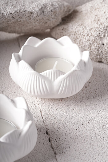 ALCSTORE Lotus Set of 2 Candle Holders Decorative Box