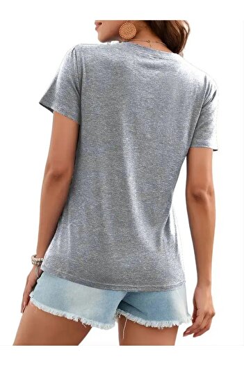 Deocept Oversize V-Neck Women's T-shirt - Printed and Loose