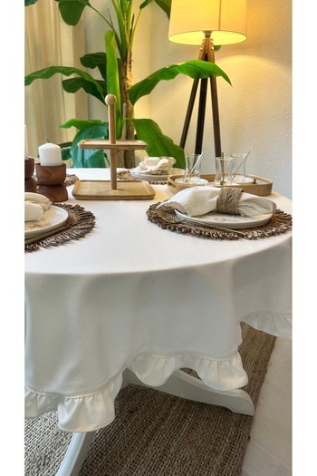 Decamor home Cotton Fabric Vintage Ruffled Ecru Round Tablecloth