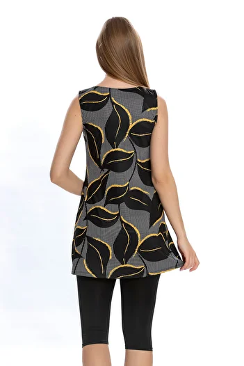 REMSA Semi-Closed Swimsuit with Zero Sleeve Leggings 152-506 Black