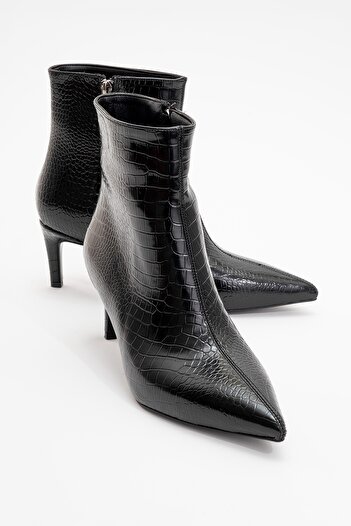LuviShoes Γυναικείες μπότες με λεπτό τακούνι NOYA με μαύρη στάμπα