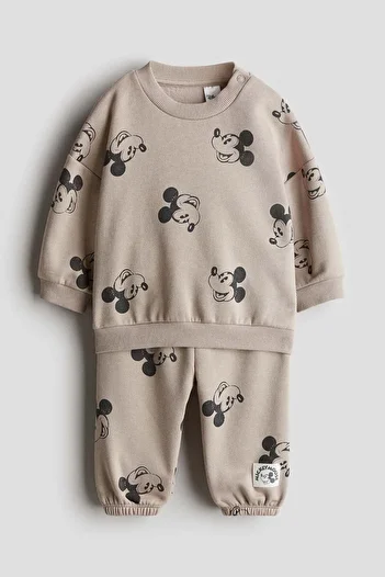 H&M 2-piece sweatshirt set