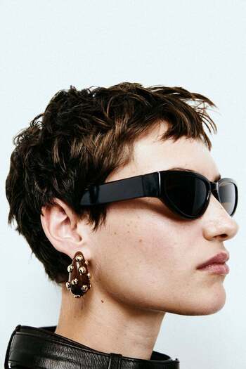 H&M Studded dome earrings
