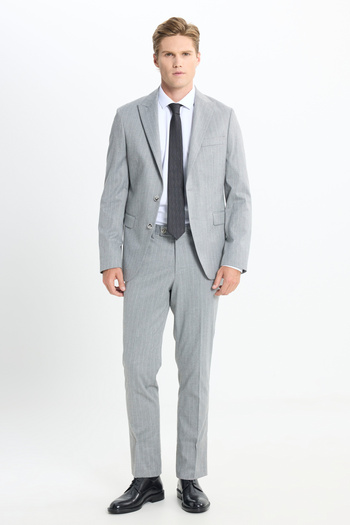 ALTINYILDIZ CLASSICS Men's Gray Slim Fit Slim Fit Swallow Collar Striped Stretch Suit with Flap Pocket